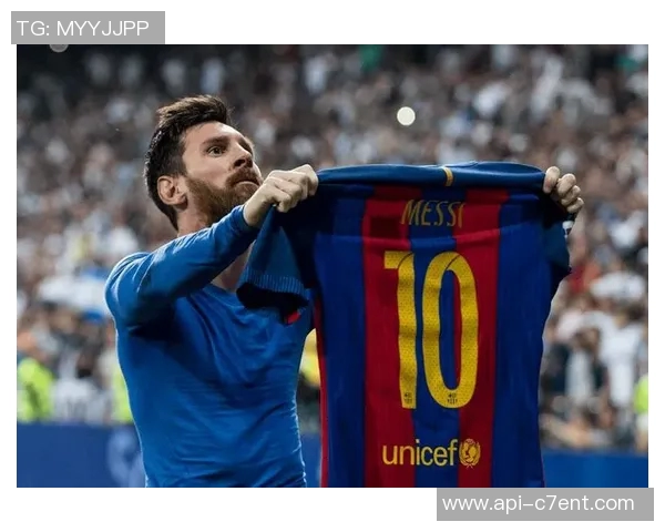 足球明星大眼的魅力与成就揭秘足球场上的闪耀之星与生活中的真实面貌